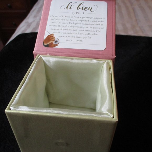 Pier 1 Imports Easter Bunny Plaid Ornament Glass 2020 - Picture 3 of 3